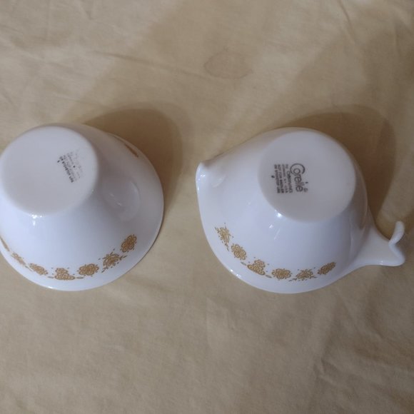 9 pcs Vintage Corelle Butterfly Gold Creamer & Sugar Bowl Set & 7 Hook Cups - Picture 7 of 12